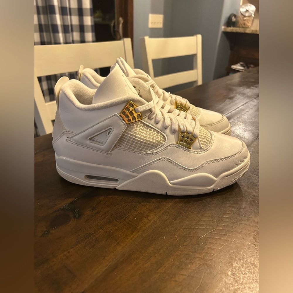 Air Jordan 4 Retro Metallic Gold Premium SIZE: 10.5